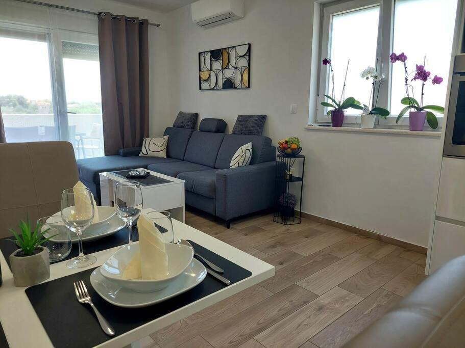 Valux Apartman Póla Kültér fotó