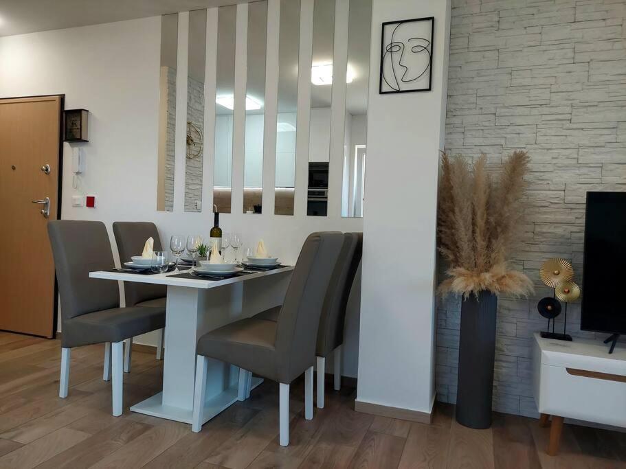 Valux Apartman Póla Kültér fotó